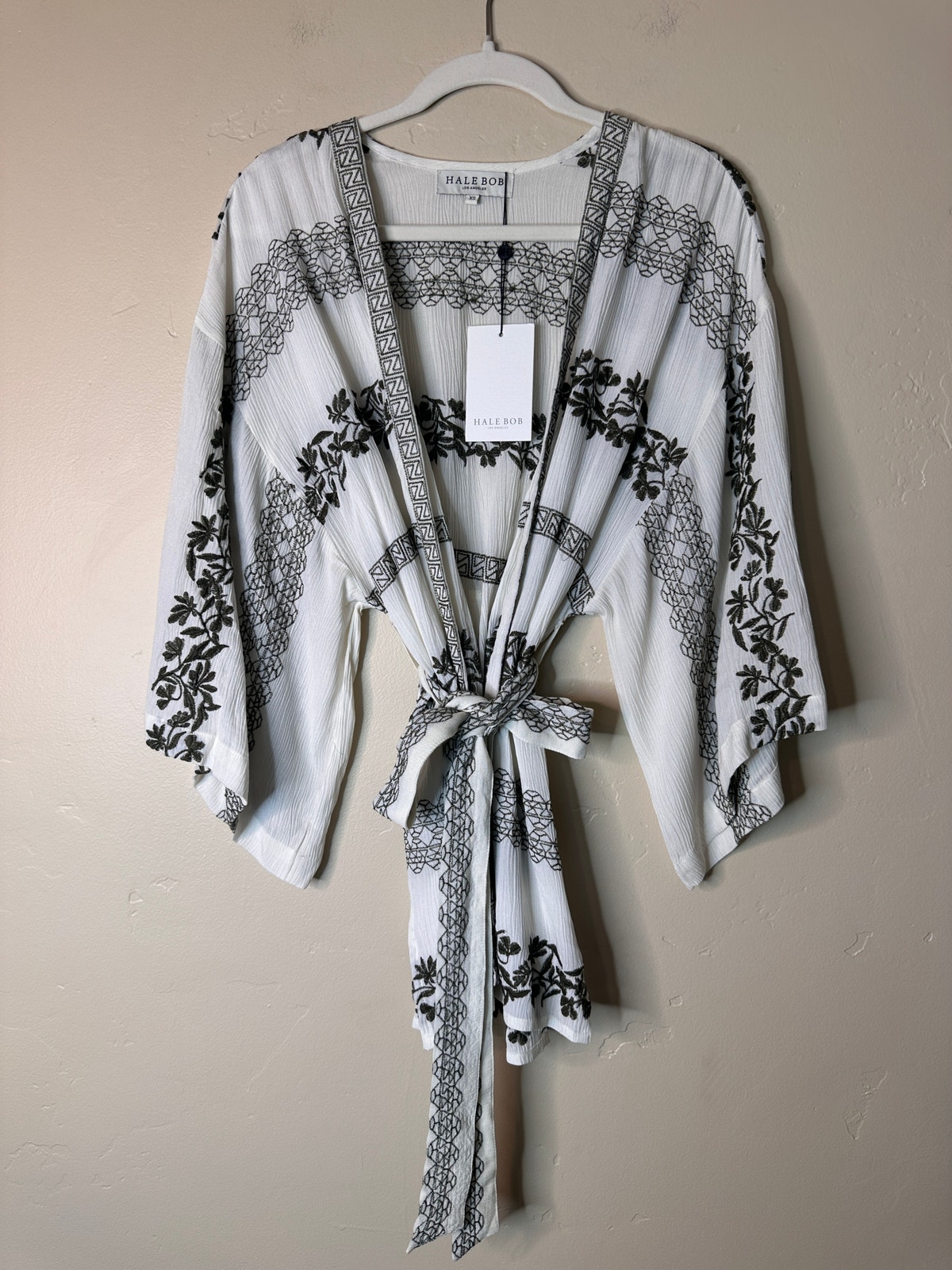 Nwt Hale Bob Kimono Olive Embroidery White Open Front Top Tie Belt Xs